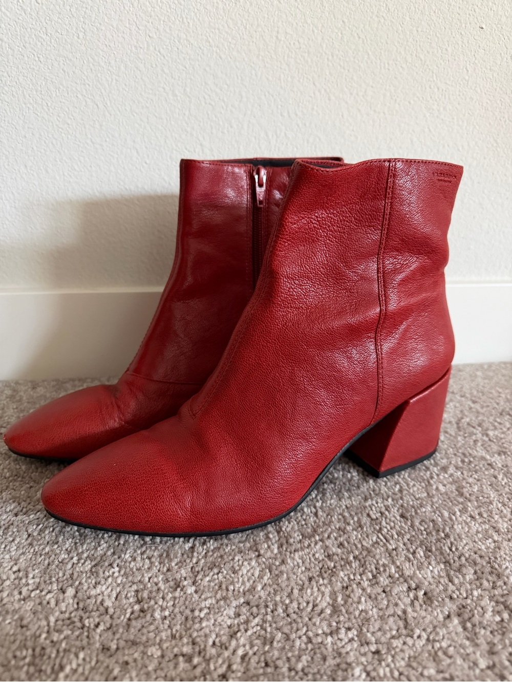 Vagabond Red Leather Block Heel Ankle Boots